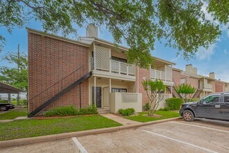 2121 El Paseo St in Houston, TX - Building Photo - Building Photo