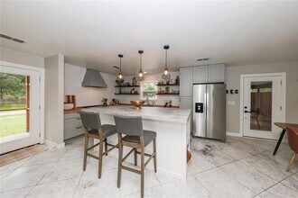 10 El Conejo Trail in Wimberley, TX - Foto de edificio - Building Photo