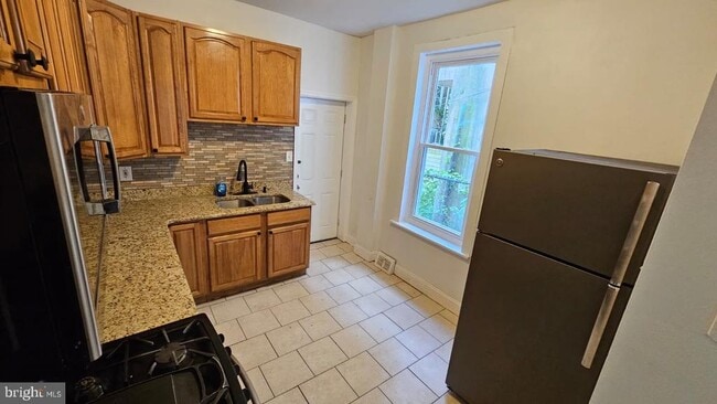 property at 2519 N Lawrence St