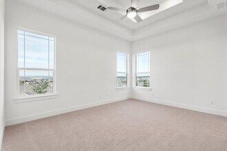 205 Olivia Dr in Lakeway, TX - Building Photo - Building Photo