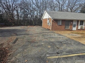 1001 Brickyard Rd in Hillsboro, MO - Building Photo - Building Photo