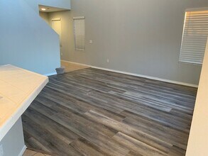 1615 Carriage Cir in Vista, CA - Building Photo - Building Photo