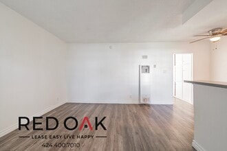 1221 S Atlantic Blvd in Alhambra, CA - Building Photo - Building Photo
