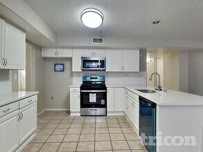 8416 La Paloma Ct in Albuquerque, NM - Building Photo - Building Photo