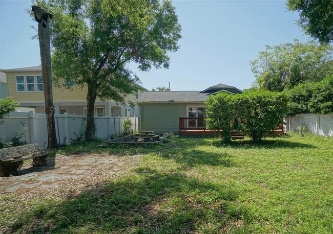 511 N Bradford Ave in Tampa, FL - Building Photo - Building Photo