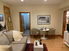 23 Aberdeen St, Unit 2D in Boston, MA - Building Photo - Building Photo