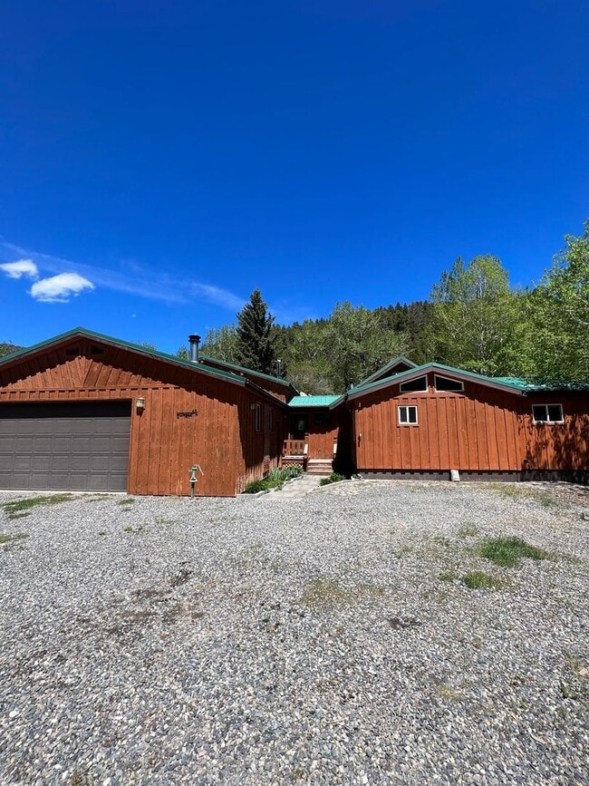 property at 42 Quartz Ave