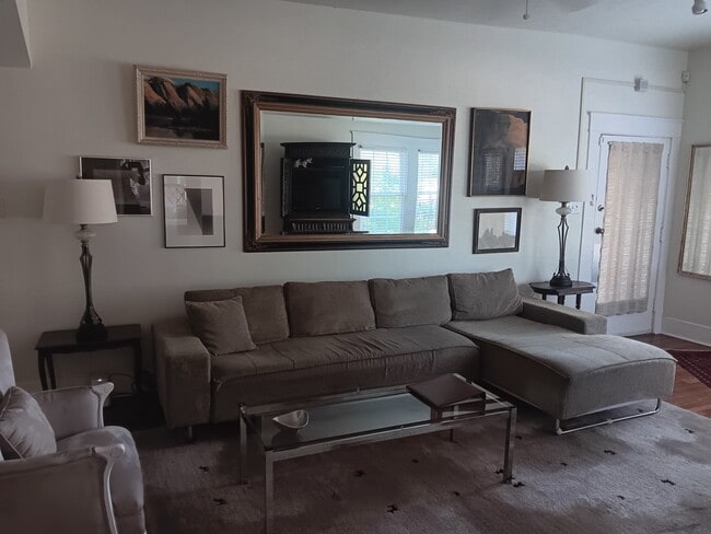 2508 Van Buren St, Unit 1