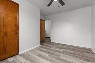 1088 Milltown Rd, Unit 3 in Verona, PA - Building Photo - Building Photo