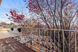 2990 Scottsdale Rd in Reno, NV - Building Photo - Building Photo