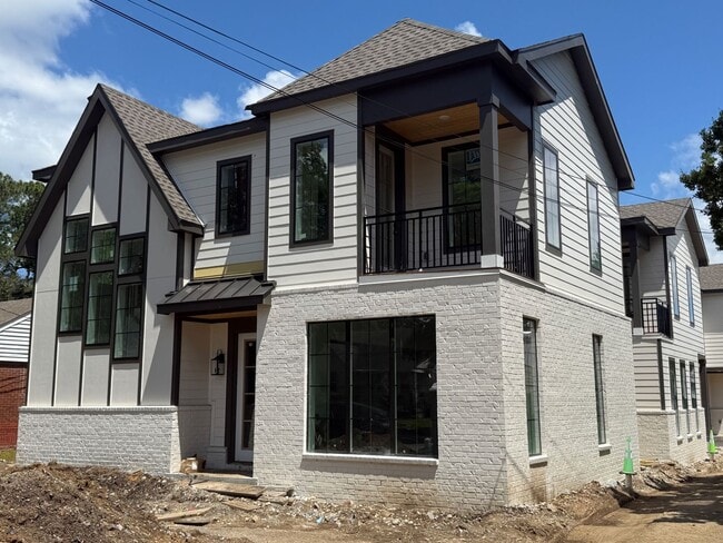 property at 1814 Stewart Pl