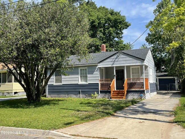 property at 2887 Lenox Ave