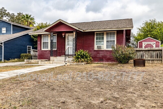 317 Kashmuir Pl in San Antonio, TX - Building Photo - Building Photo