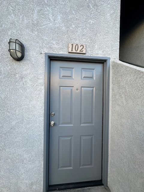 6545 Fulton Ave in Los Angeles, CA - Building Photo