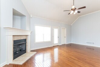 3317 Champion Hills Dr in Southaven, MS - Building Photo - Building Photo