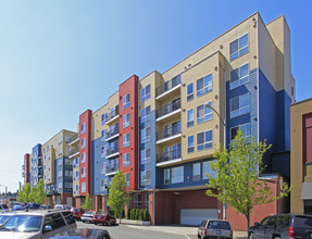 Nautica Condos in Everett, WA - Building Photo - Building Photo