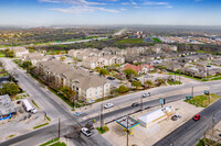 Rosemont at Highland Park in San Antonio, TX - Building Photo - Building Photo