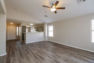 2201 S 84th Ave in Tolleson, AZ - Building Photo - Building Photo