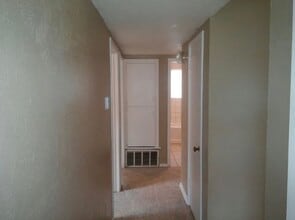 4013 Locust Dr in Midwest City, OK - Building Photo - Building Photo