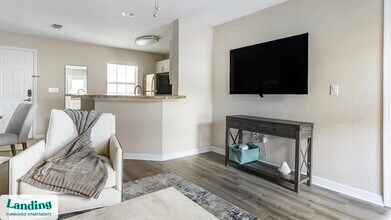 3695 Island Club Dr in North Port, FL - Foto de edificio - Building Photo