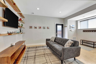 2520 Lafayette St in Denver, CO - Building Photo - Building Photo