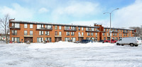 Lapham Square in Milwaukee, WI - Foto de edificio - Building Photo