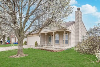 381 Longview Bend in Brownsburg, IN - Building Photo - Building Photo