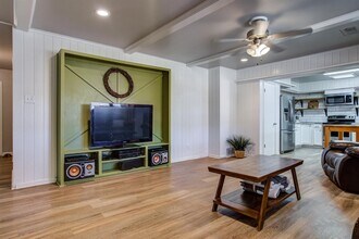 3610 48th St in Lubbock, TX - Building Photo - Building Photo