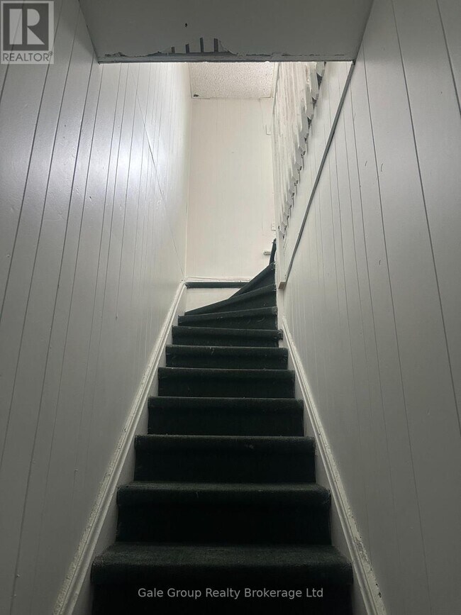 457 Dundas St in Woodstock, ON - Building Photo - Building Photo