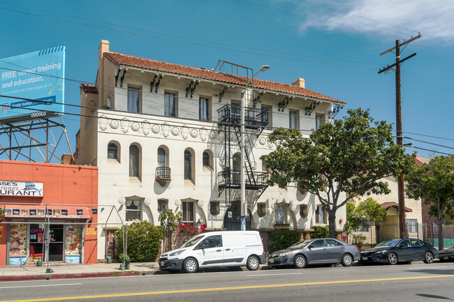 1475 W Adams Blvd in Los Angeles, CA - Building Photo - Primary Photo