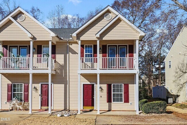 233 Woodson Dr in Clayton, NC - Building Photo - Building Photo