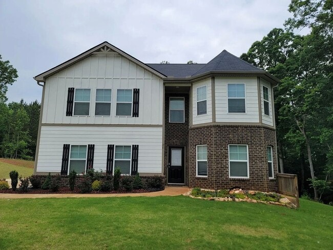 property at 25 Miller Lake Ct