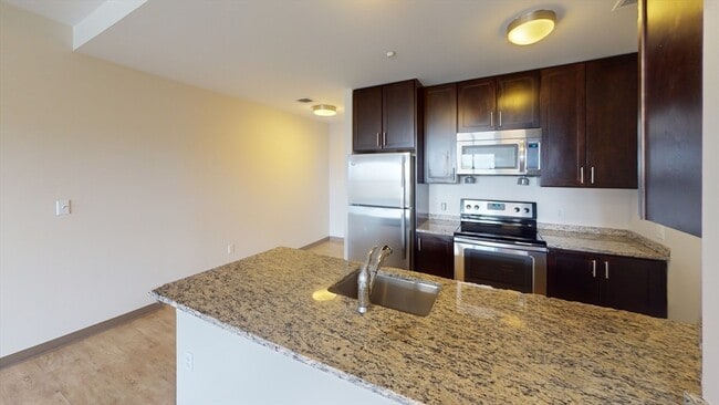 225 Centre St in Boston, MA - Building Photo - Building Photo