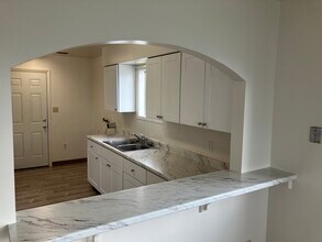 1032 Lowry St in Moses Lake, WA - Building Photo - Building Photo