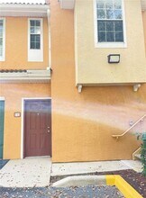 12203 Wild Iris Way in Orlando, FL - Building Photo - Building Photo