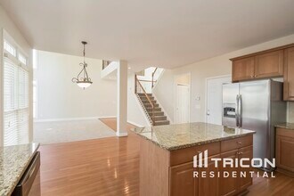 3530 Renaissance Cir in Atlanta, GA - Building Photo - Building Photo