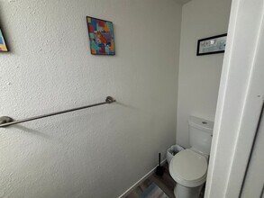 11338 3rd Ave NE in Seattle, WA - Building Photo - Building Photo