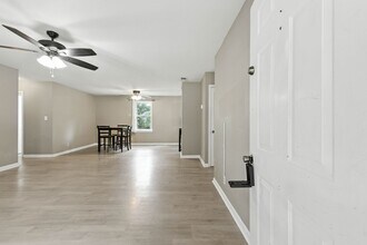 412 Buckeye Ln in Clarksville, TN - Building Photo - Building Photo