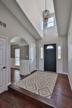 151 N Meadow Ridge Trail in Edwardsville, IL - Building Photo - Building Photo