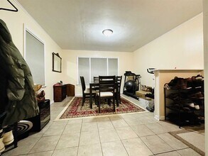 22 N Mesier Ave-Unit -1 in Wappingers Falls, NY - Foto de edificio - Building Photo
