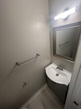 716 Verdant Dr in Greenville, NC - Building Photo - Building Photo