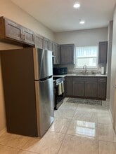 1201 Gage Ave, Unit 32 in Laredo, TX - Foto de edificio - Building Photo