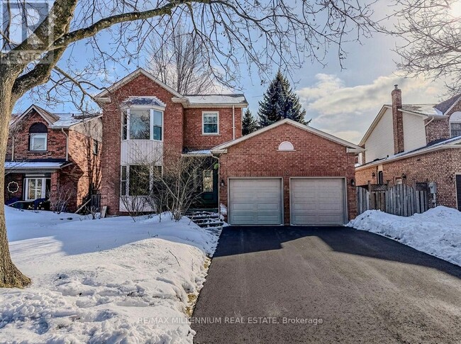 14 Sallis Dr in Ajax, ON - Building Photo - Building Photo