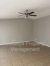 7956 W Mariposa Dr in Phoenix, AZ - Building Photo - Building Photo