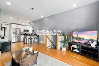 15 Harvest St, Unit 3 in Boston, MA - Building Photo - Building Photo
