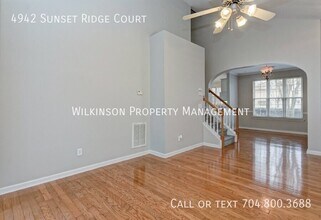 4942 Sunset Ridge Ct in Charlotte, NC - Building Photo - Building Photo