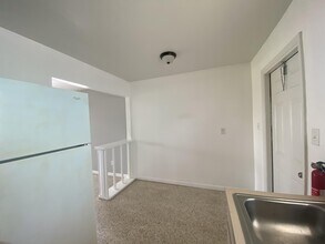 595 Cinnamon Dr, Unit 1 in Satellite Beach, FL - Building Photo - Building Photo