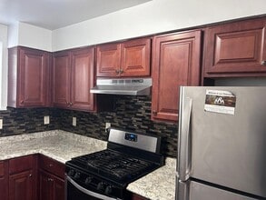 Fernwood Gardens in Plainfield, NJ - Building Photo - Interior Photo
