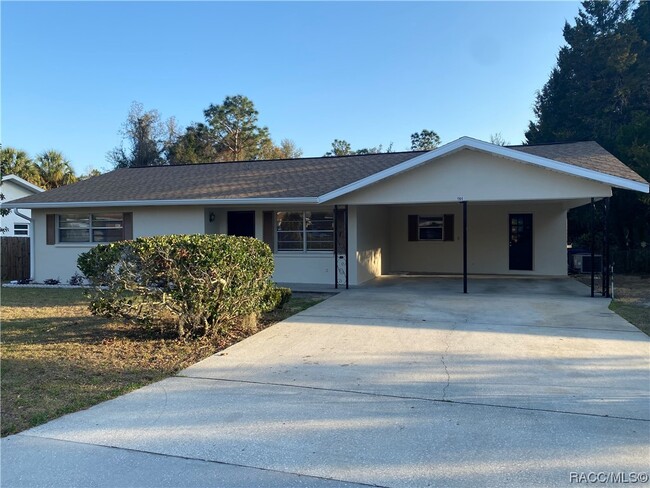 property at 1164 SE 3rd St