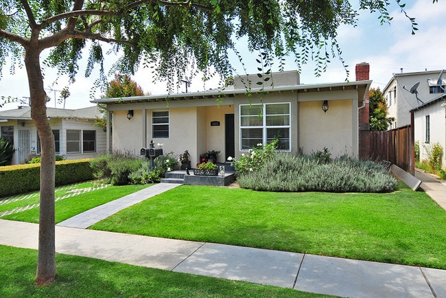 property at 1622 Franklin St